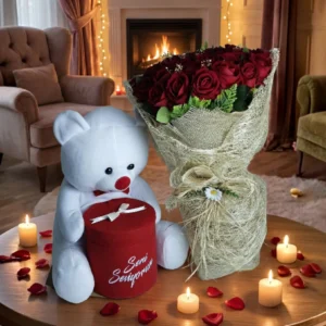 Kırmızı el yapımı gül buketi ve beyaz peluş ayıcık ile hazırlanan seni seviyorum yazılı kutulu hediye seti
